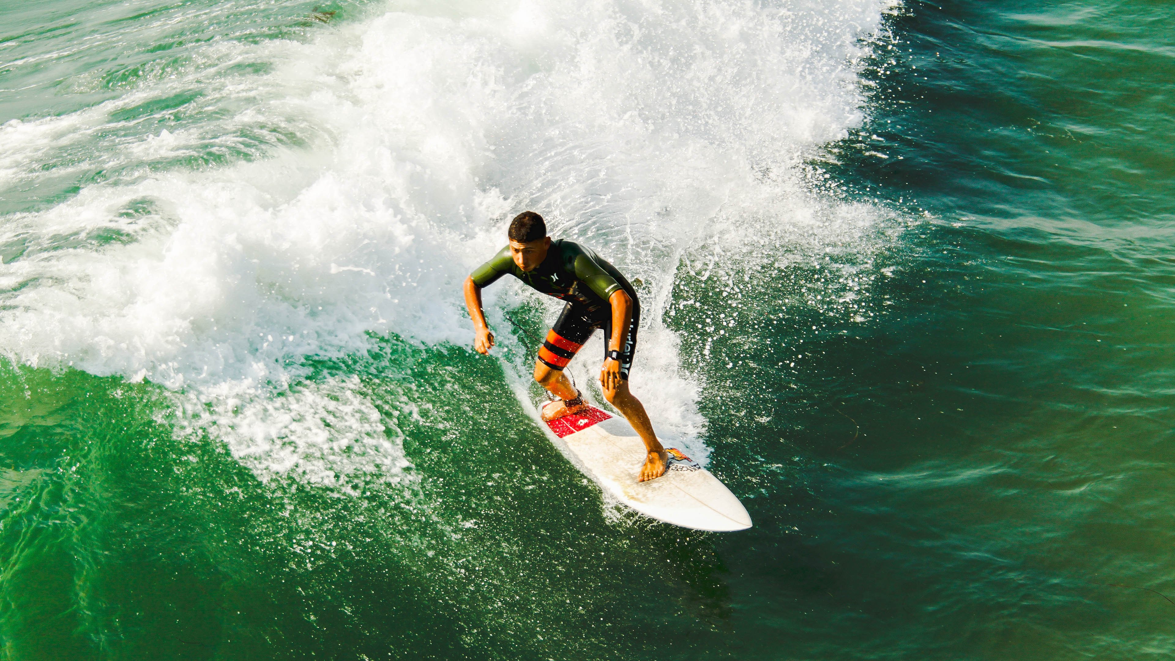 开云网址-莱德基冲线瞬间震撼全场，莱德基实力